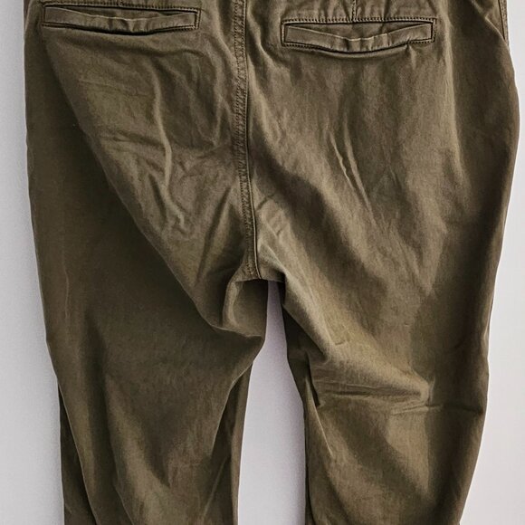 Gap Downtown Khaki - Olive Size Medium Petite - Picture 3 of 3